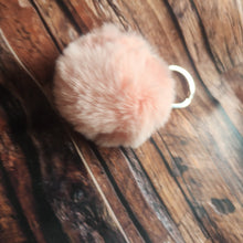 Load image into Gallery viewer, Pom pom keyrings