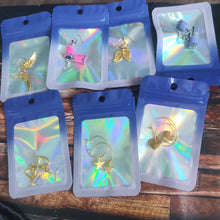 Load image into Gallery viewer, Funky earrings