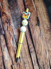 Load image into Gallery viewer, Beaded pens