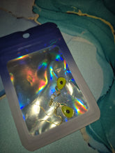 Load image into Gallery viewer, Funky earrings