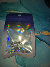 Load image into Gallery viewer, Funky earrings