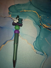Load image into Gallery viewer, Beaded pens