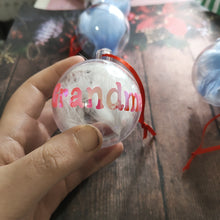 Load image into Gallery viewer, round feather baubles