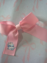 Load image into Gallery viewer, Hair bows with transfers
