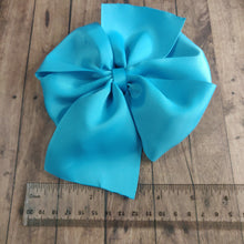 Load image into Gallery viewer, Oversized turquoise headband
