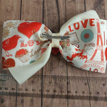 Load image into Gallery viewer, Be mine valentine&#39;s day bow
