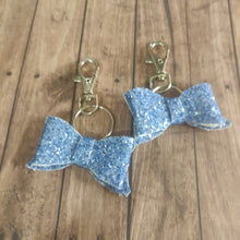 Load image into Gallery viewer, Blue bow keyring
