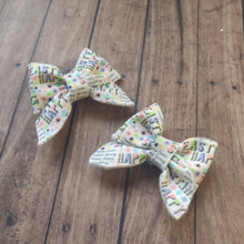 Load image into Gallery viewer, Easter pigtail bows
