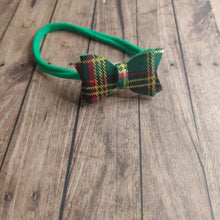 Load image into Gallery viewer, Green tartan headband
