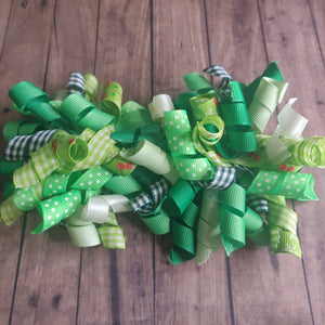 green korker Pigtail bows