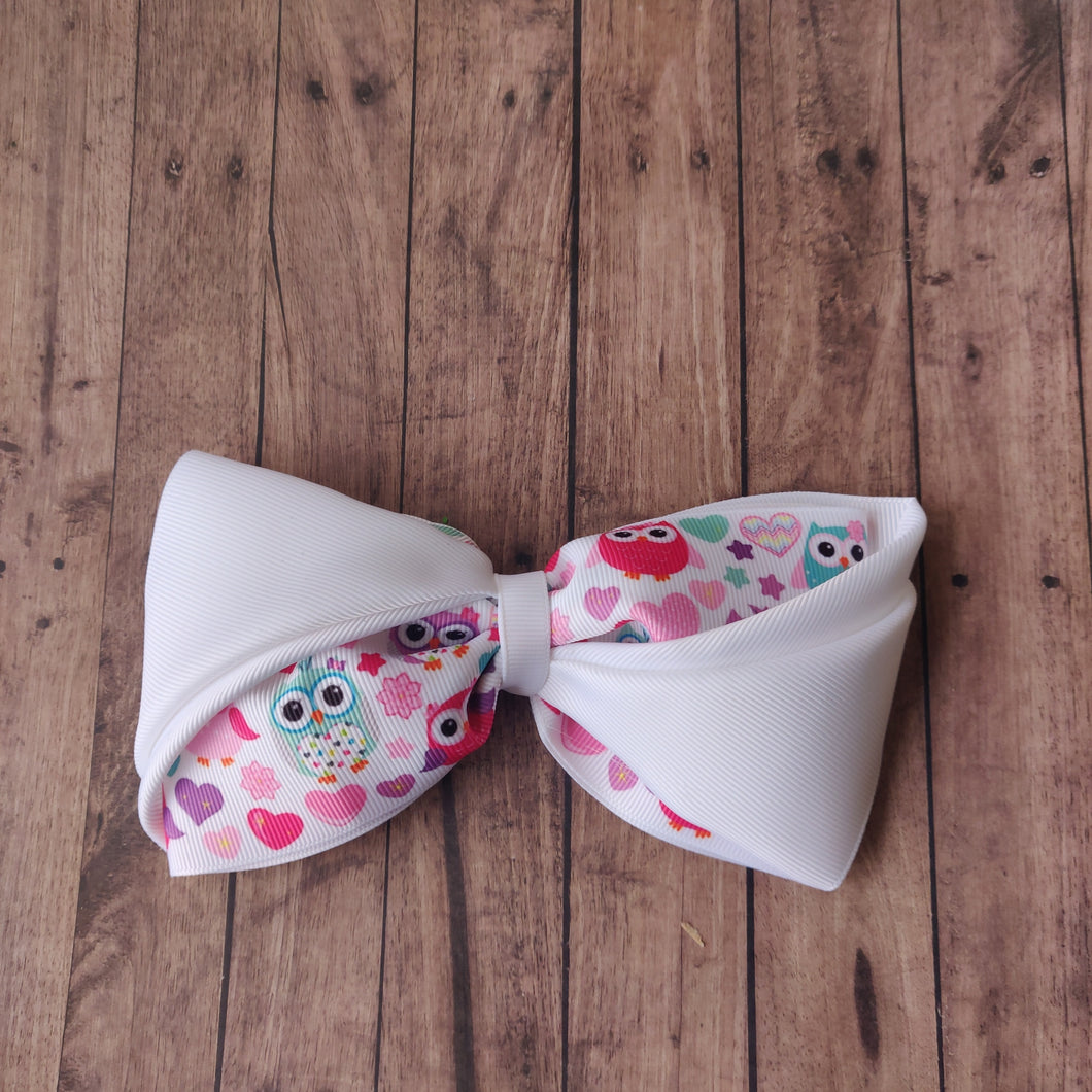 Owl Cupped Bow