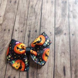pumpkin pinwheel bow