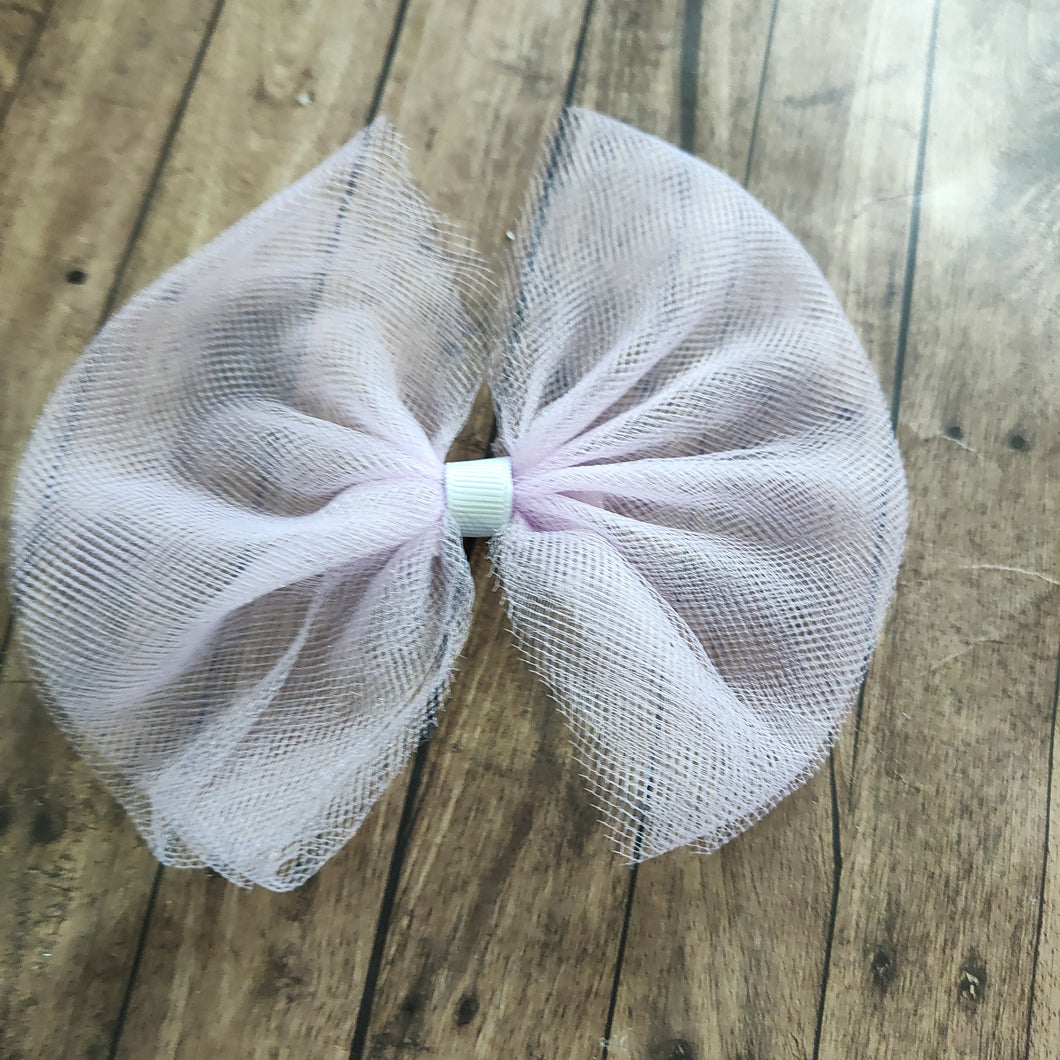 lilac tulle bow