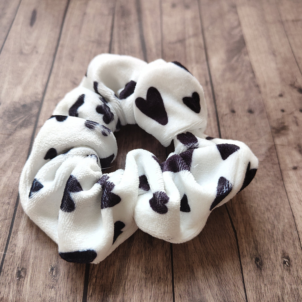 black and white heart velvet scrunchie