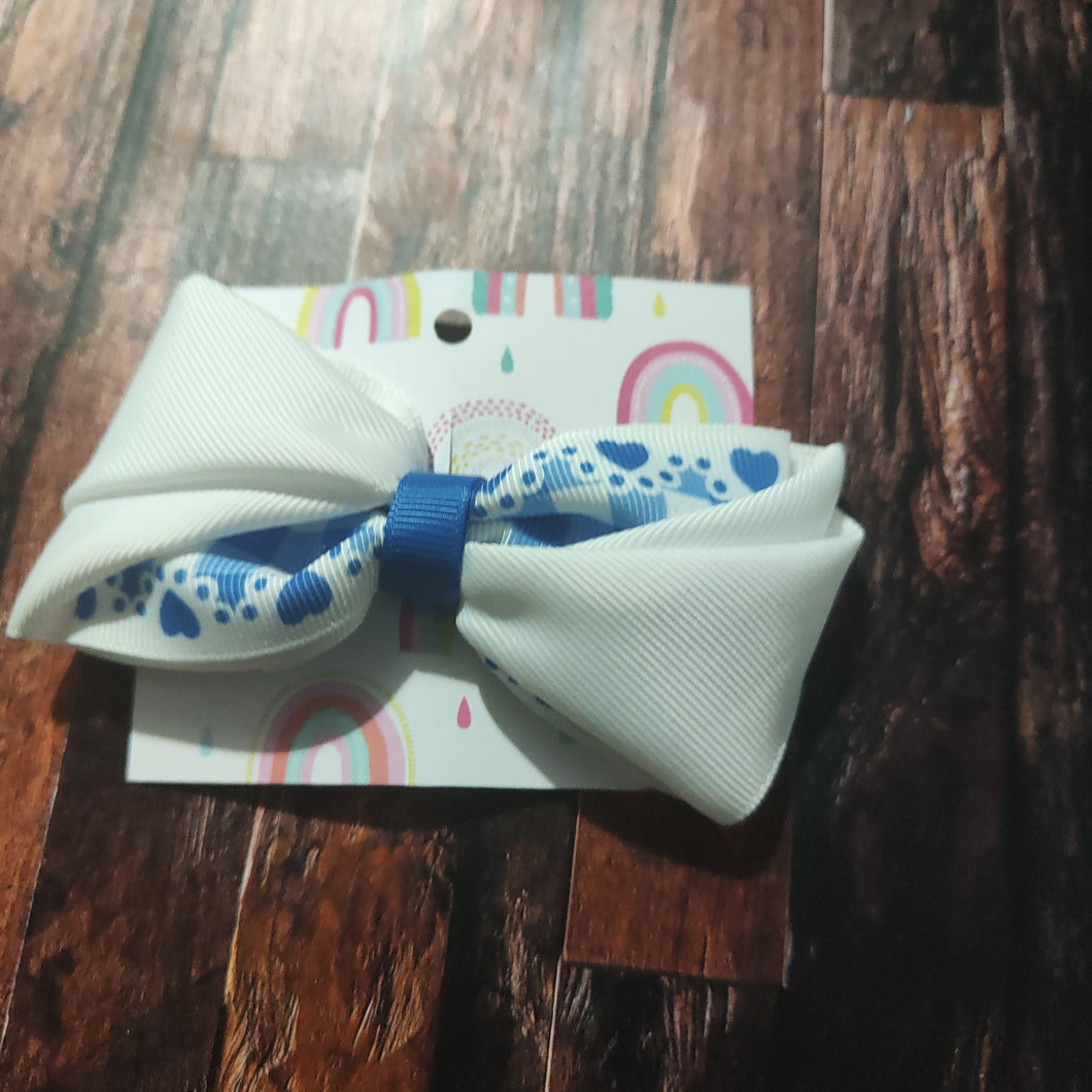 royal blue and white bow